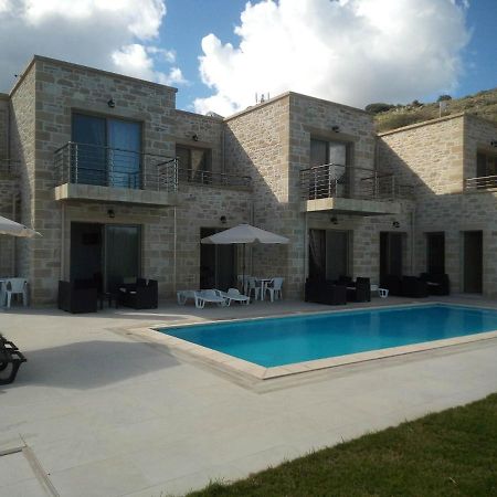 Villa Stylianos And Studios Kissamos Bagian luar foto