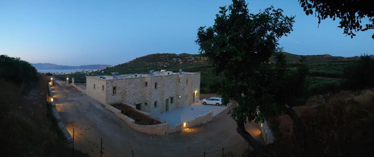 Villa Stylianos And Studios Kissamos Bagian luar foto