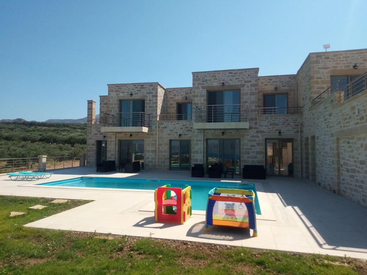 Villa Stylianos And Studios Kissamos Bagian luar foto