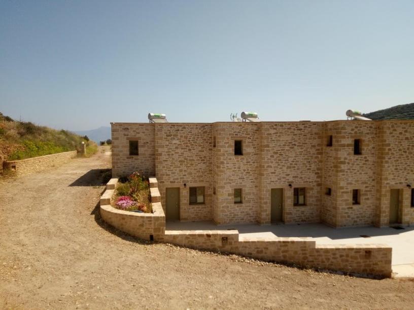 Villa Stylianos And Studios Kissamos Bagian luar foto